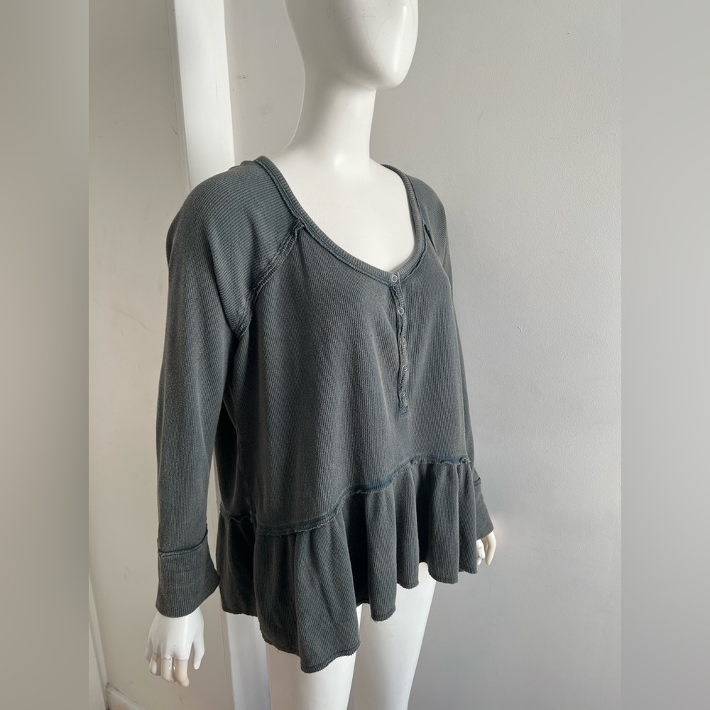 Free People Women Coastline Peplum Long Sleeve Top Blouse Size M Green Blue Boho - Picture 3 of 8